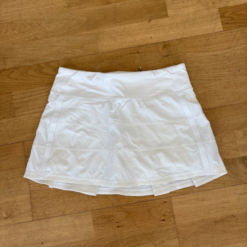 Lululemon Pace Rival Mid-Rise Skirt, Size 4, White